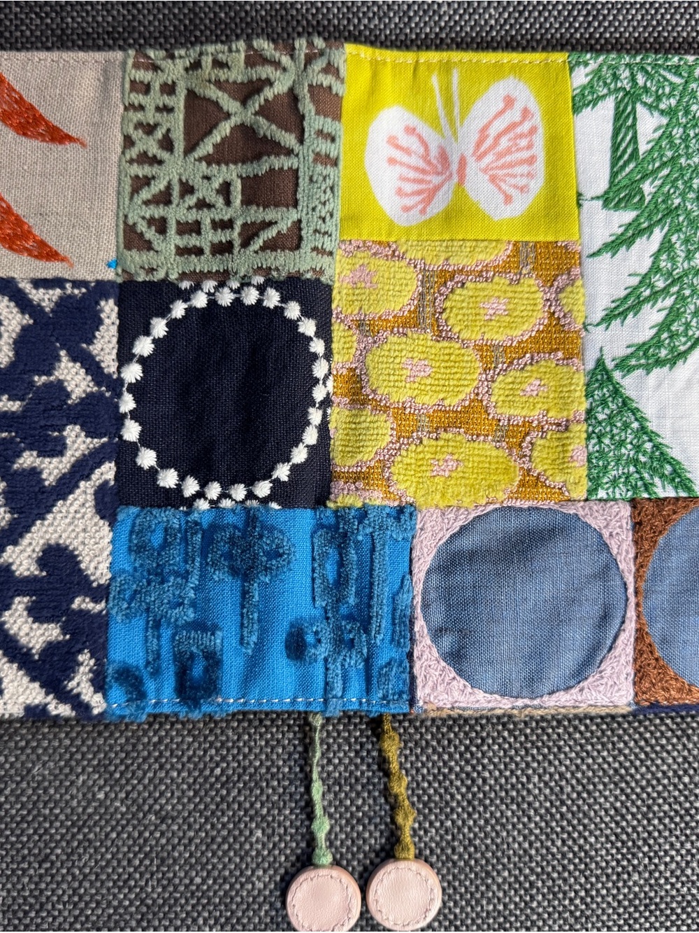HOBONICHI 2019 A6 Mina Perhonen lottery piece cover, like new.